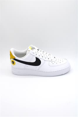 NIKE AIR FORCE 1'07 LV8 2