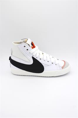 NIKE BLAZER MID'77 JUMBO