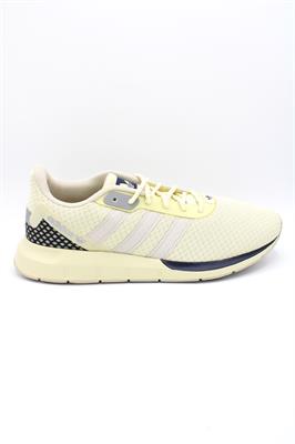 ADIDAS SWIFT RUN RF