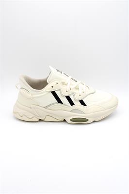 ADIDAS OZWEEGO